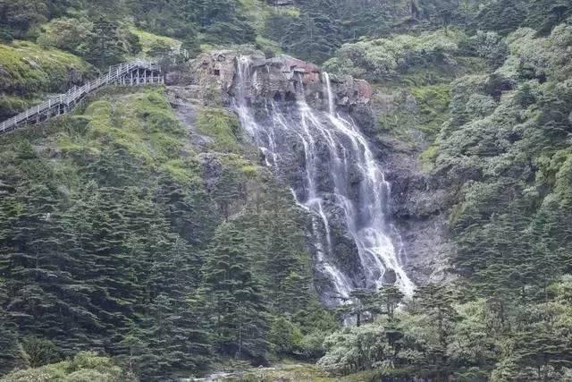 彩块跑酷